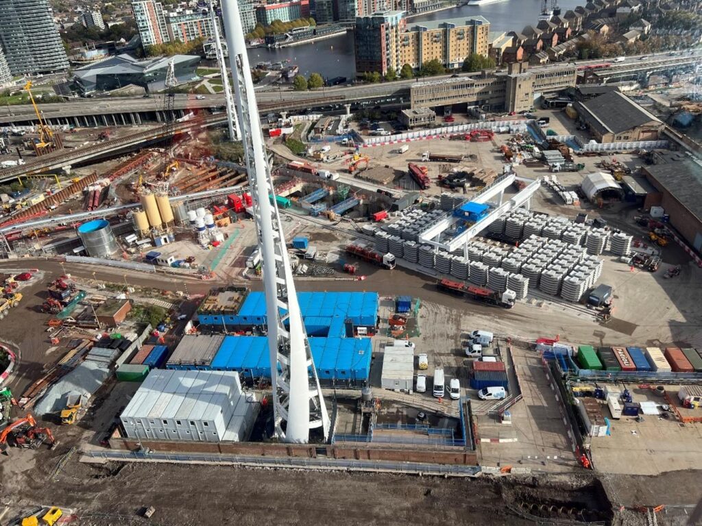 | Silvertown Crossing Tunnel | Dewatering